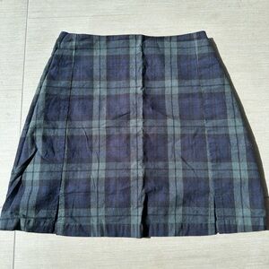 Brandy Melville Tartan Mini Skirt in Navy and Green